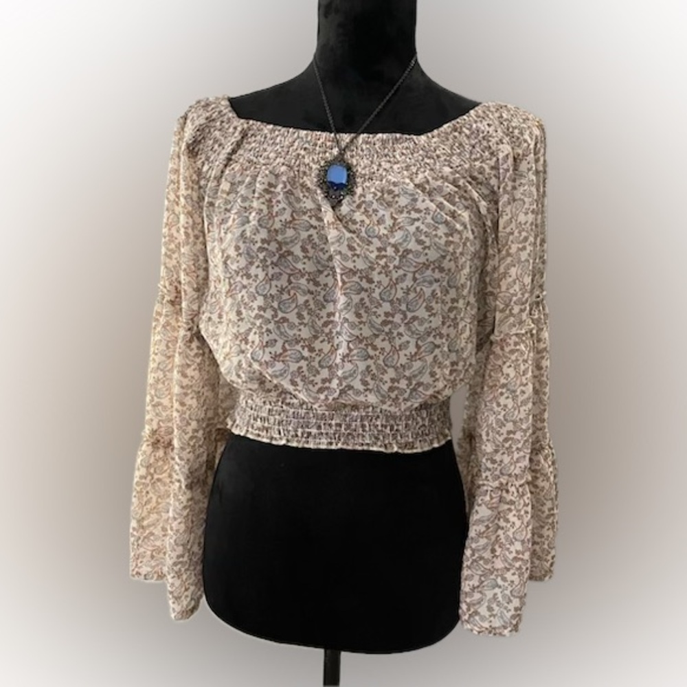 WINDSOR 70’s Style Floral Off-Shoulder Blouse